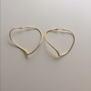 Tiffany and Co Peretti Heart Hoops 18K Large